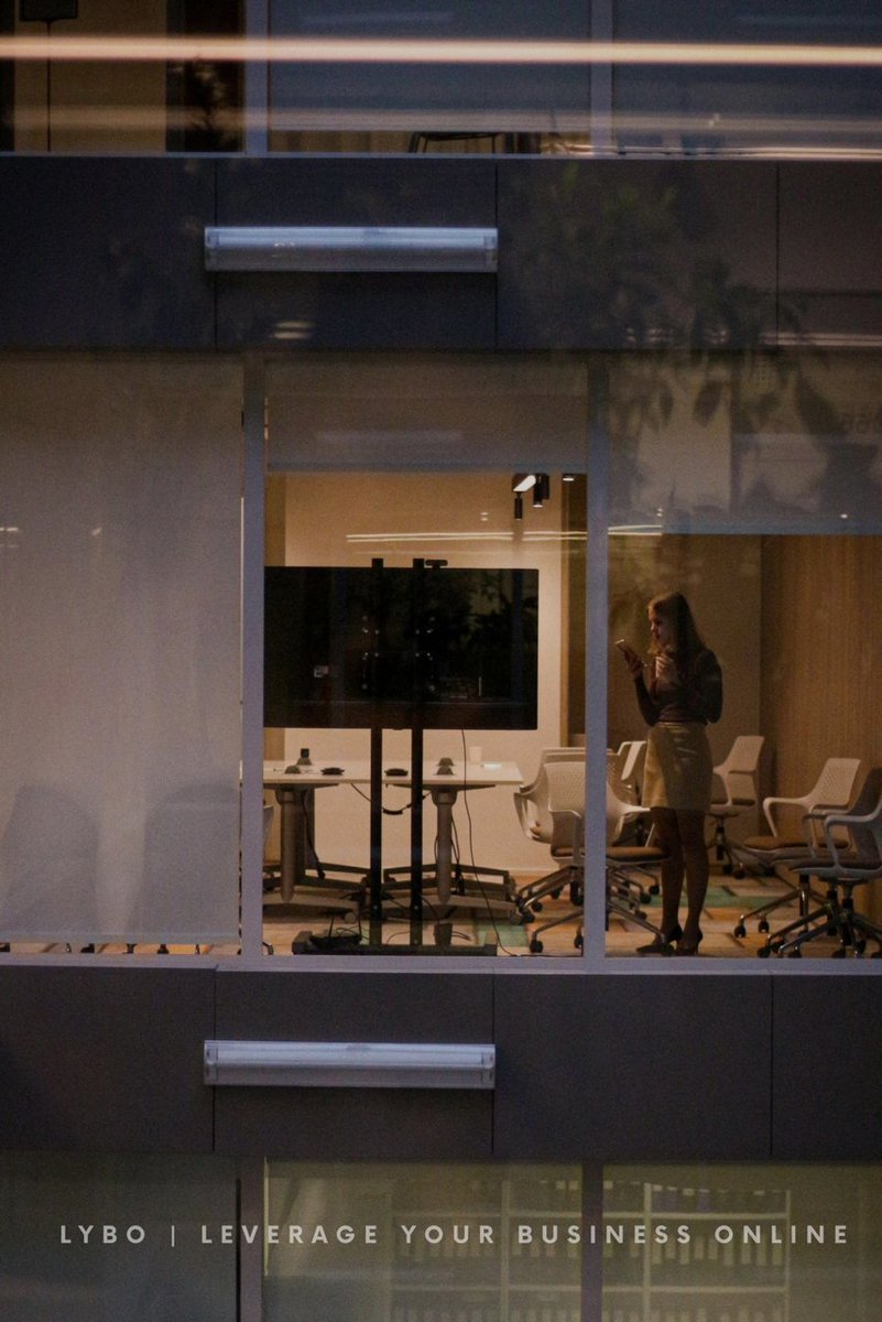 LYBObiz's tweet image. If you’re building late at night, you’re not behind—you’re committed.
LYBO keeps your domain, website, email, &amp;amp; marketing tools working quietly in the background, with support when you need it. Build without anxiety. 🌙

#LateNightBuilders #EntrepreneurLife #DigitalTools #LYBObiz