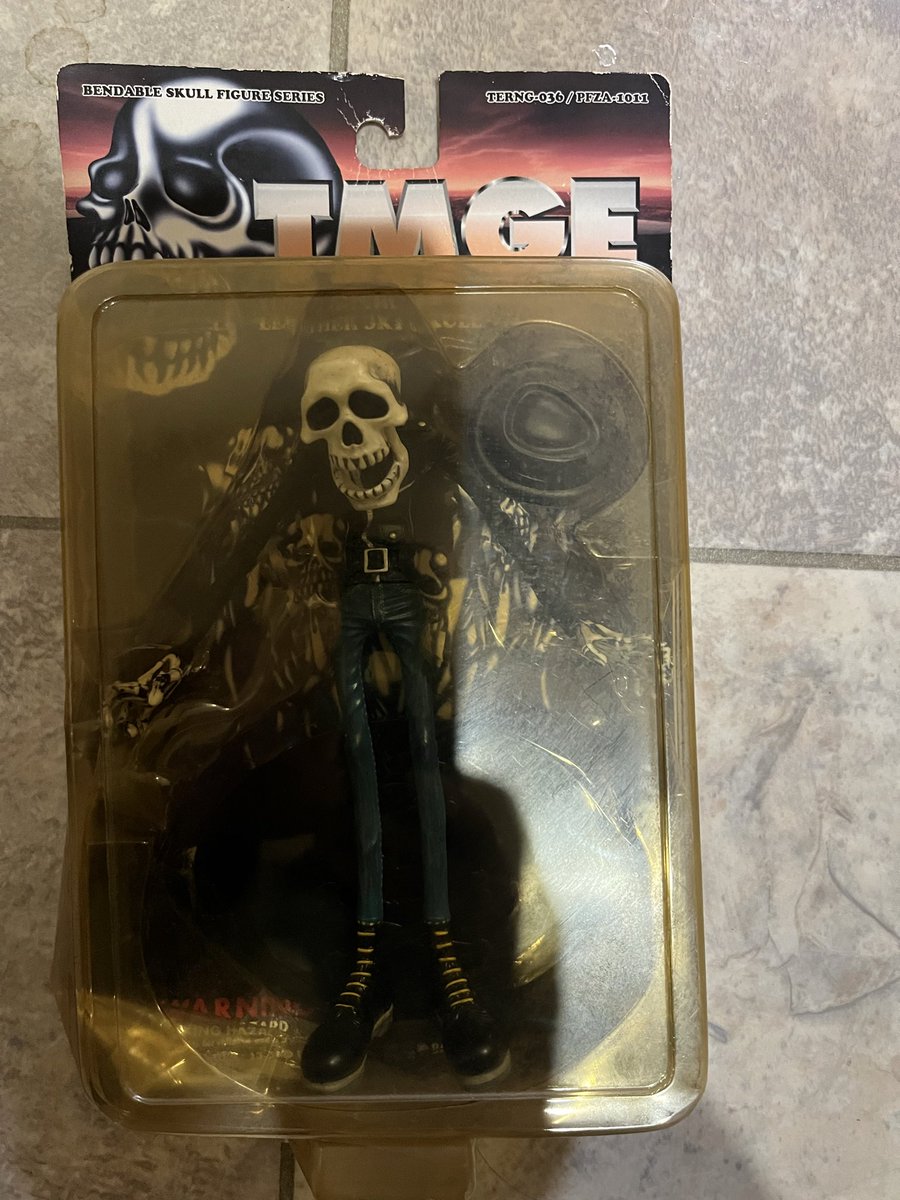 チバユウスケのフィギュアも入手しました。