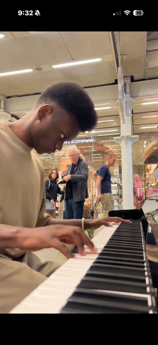 DBDonBoogie tweet media