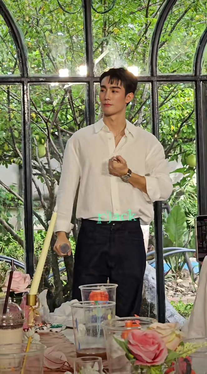 FORC_JIRAT's tweet photo. #FORCE #ฟอส #fforce_ #Fossu
😁 Todo tiene su tiempo, solo confía en él. 🥰 https://t.co/BOeGwqMWX5