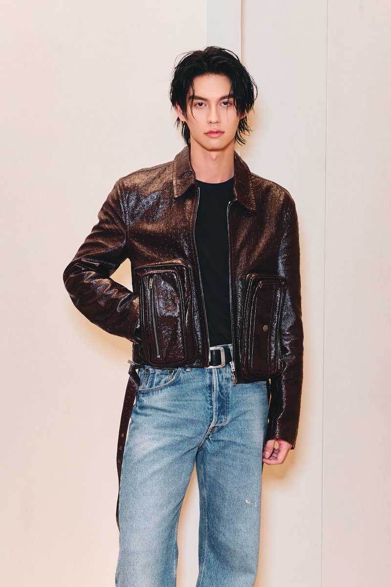 Siam_Paragon's tweet photo. #bbrightvc ร่วมเฉลิมฉลองการเปิดตัวบูติก Acne Studios แห่งแรกในประเทศไทย ณ ชั้น 1 สยามพารากอน 

#AcneStudiosxBRIGHT
#AcneStudios #AcneStudiosLovesBangkok #SiamParagon https://t.co/ySk9tFjYwP