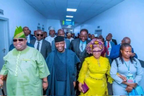 Dear Nigerians, PAY ATTENTION!

Everyone knows education is a hill I can die on. The delectable Folorunso Alakija has done it!

She just entered the Conservatory of the MEN WHO BUILT NIGERIA. This is ₦70 billion well spent, &amp; I’m so excited! Now the students of Osun state