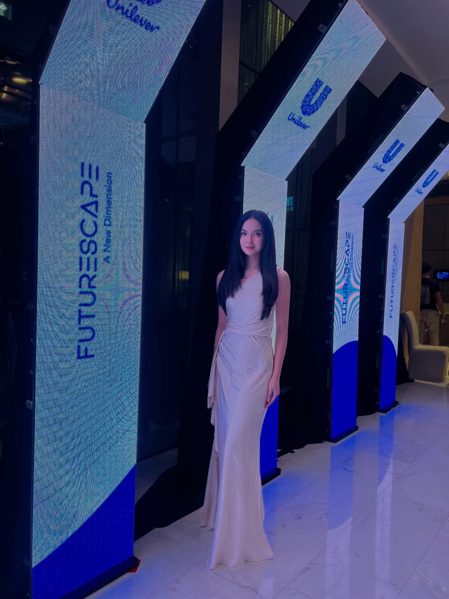 chinitacute0801's tweet image. Na para bang tarpaulin sa Ganda siya or AI 😍👏🏼🫶🏼 #Diwata