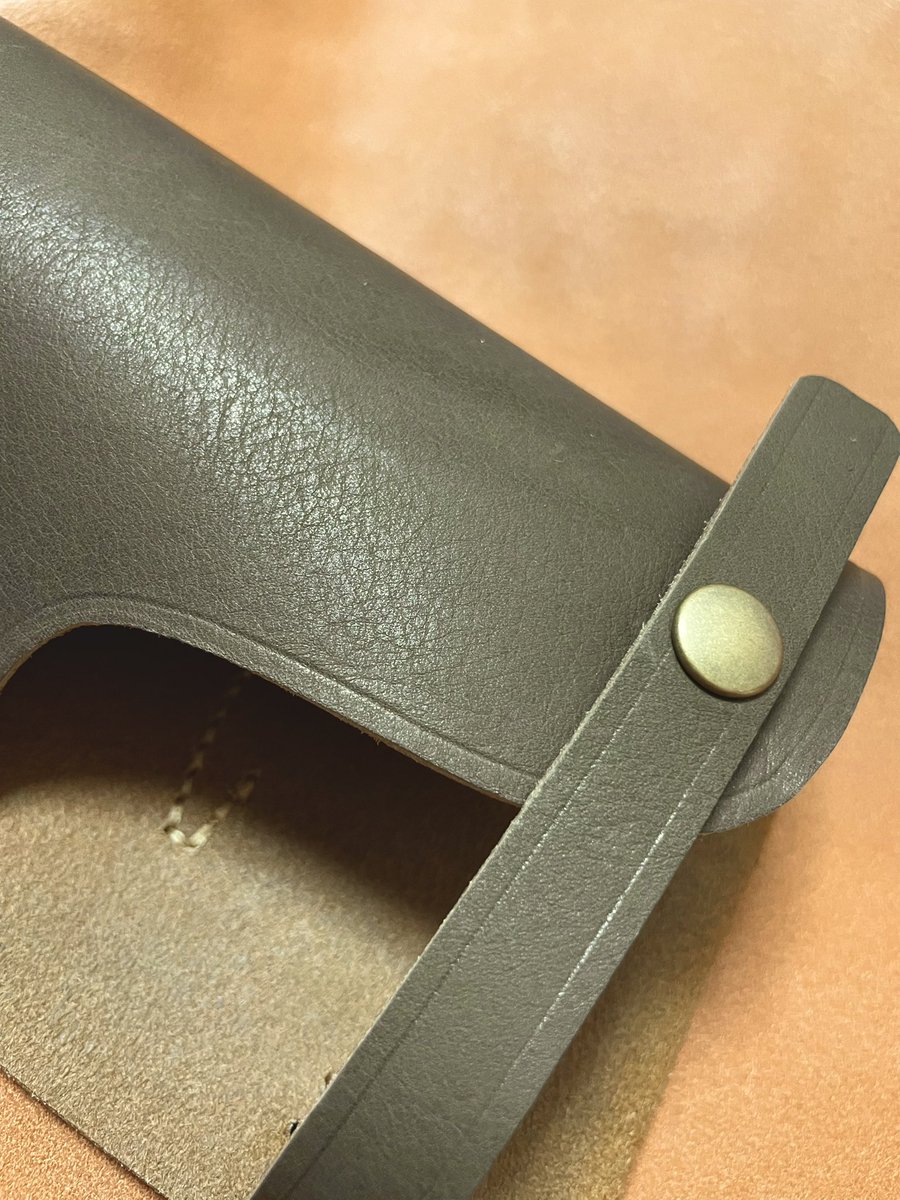 Vz61 スコーピオン用左利きレザーホルスター イタリア産タンニン鞣し本