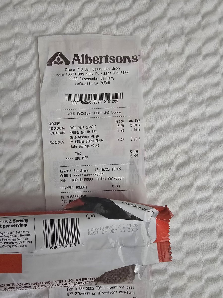 canxsevimli's tweet photo. @Albertsons @USDAFoodSafety  You guys are not checking these? Already 2 days old...  #Albertsons https://t.co/WDS1KuNNDV