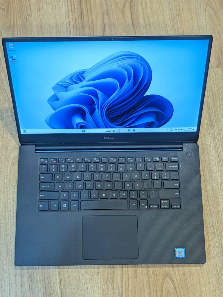 DELL Precision 5540 15.6