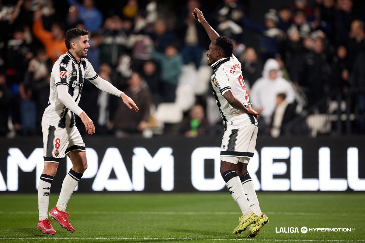 👋 Bon dia pel matí!

2⃣ noticies bones: 

- Hui no és dilluns, ja és dimarts 
- El <a href="/CDCastellon/">CD Castellón</a> va guanyar ahir l'últim partit de l'any a l'#SkyFiCastalia🏟️

#PPO👂