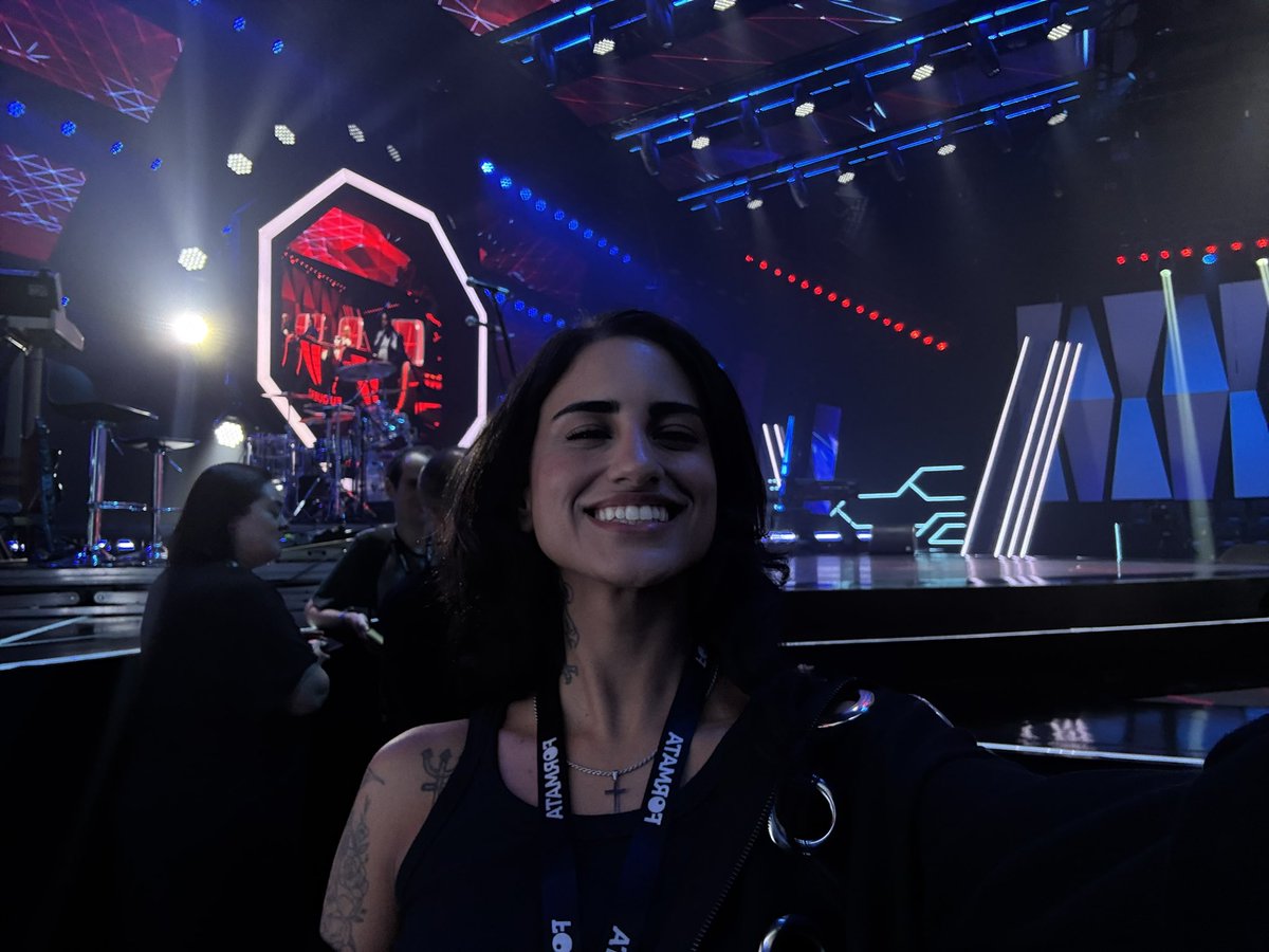 daylimnscentral's tweet image. DAY NO THE VOICE BRASL