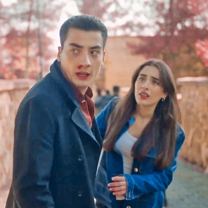 glintmoonn's tweet photo. kayanın ipeği deli gibi kıskandığı sahneleri başına bişey gelse dünyayı yakacak bir kaya o kadar çok isterdim ki bu uyumu ellerinizle harcamayı seçtiniz yazık çok yazık....
#kaypek ~ #uzakşehir https://t.co/1EDFzXdsRd