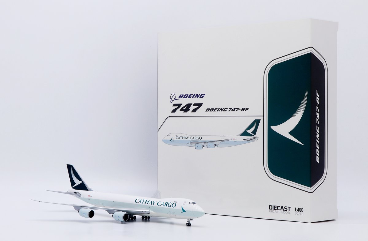 本日のおすすめ 【お取り寄せ商品】1/400 747-8F キャセイパシフィック