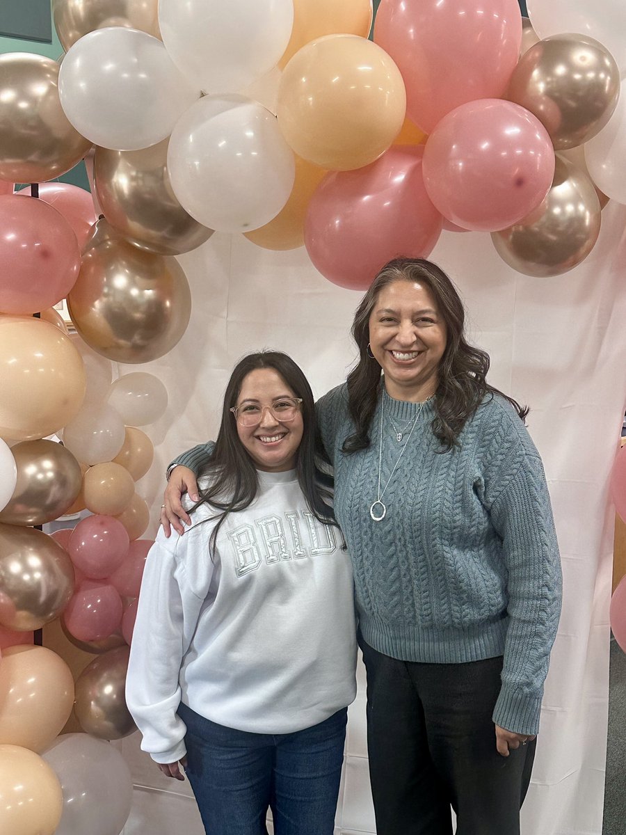 Elena Gonzalez tweet media