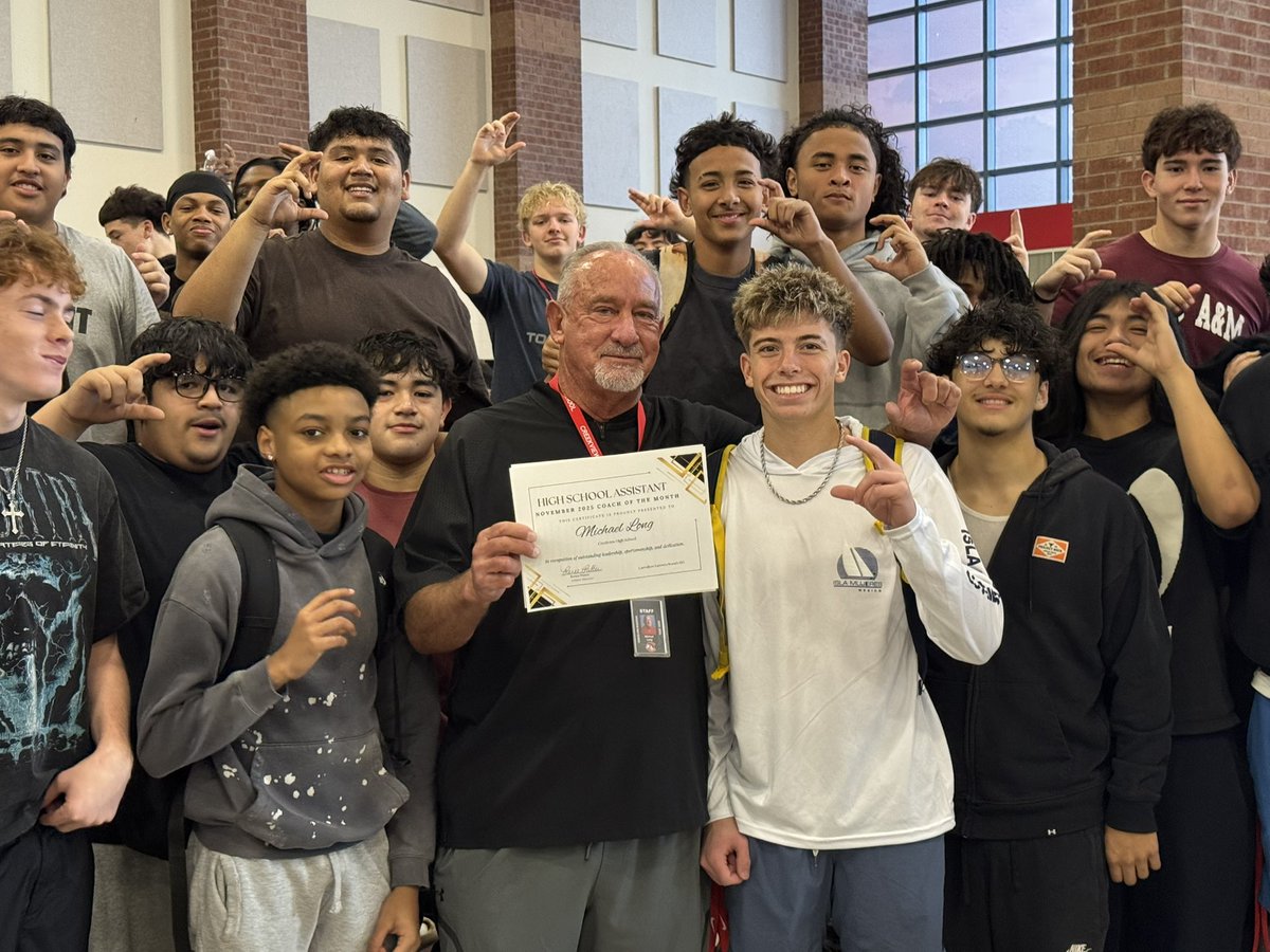 RamirezCoach's tweet photo. Congratulations to @CHS_MustangFB  
@coach_long1 

 Our @cfbisd Assistant Coach of the Month for November!  Brings the energy every day and a great example for our young coaches.   Coach Long embodies the true heart of coaching, always investing in the growth of every student https://t.co/j5aSyaRGhm