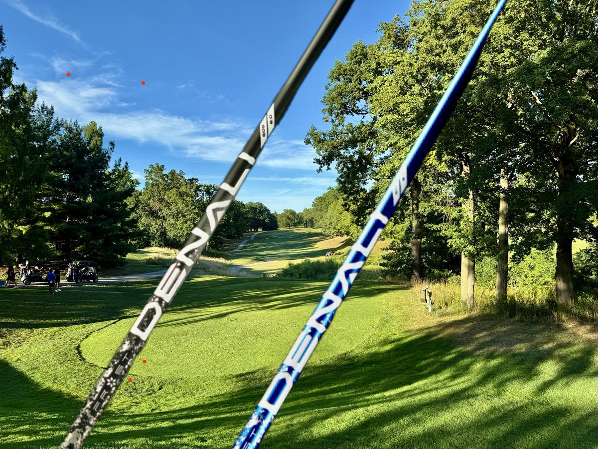 PGAPappas's tweet image. Letters from Santa DAY 6 PGAPappas 12 Days of Christmas Golf Giveaway

🎁 New 2025 Project X Denali Frost Driver Shaft (You Choose Blue or Black, ANY Flex) 👀 #JingleBAM

To Enter:
🎄 Repost, and
🎄 Follow @PGAPappas, @ProjectXGolf, and @truetempergolf 

#ReleaseTheKringle!…