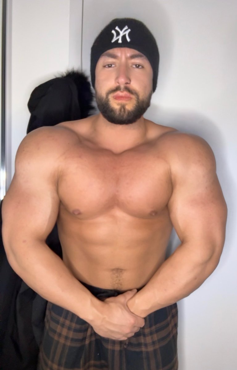 Bow2King10inch's tweet image. My power is fucking limitless 🥱🏧

I am the best to ever do this shit 😴

#findom