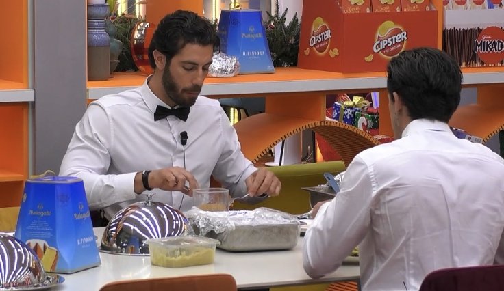 Cena a lume di candela tra #jomer #GrandeFratello