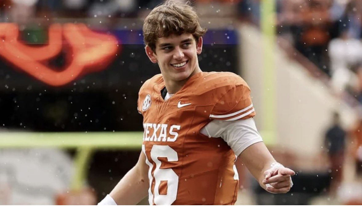 ChipBrown247's tweet image. BREAKING: Quarterback Arch Manning will return to #Texas for the 2026 season, a source close to the situation told @Horns247 .

247sports.com/college/texas/…