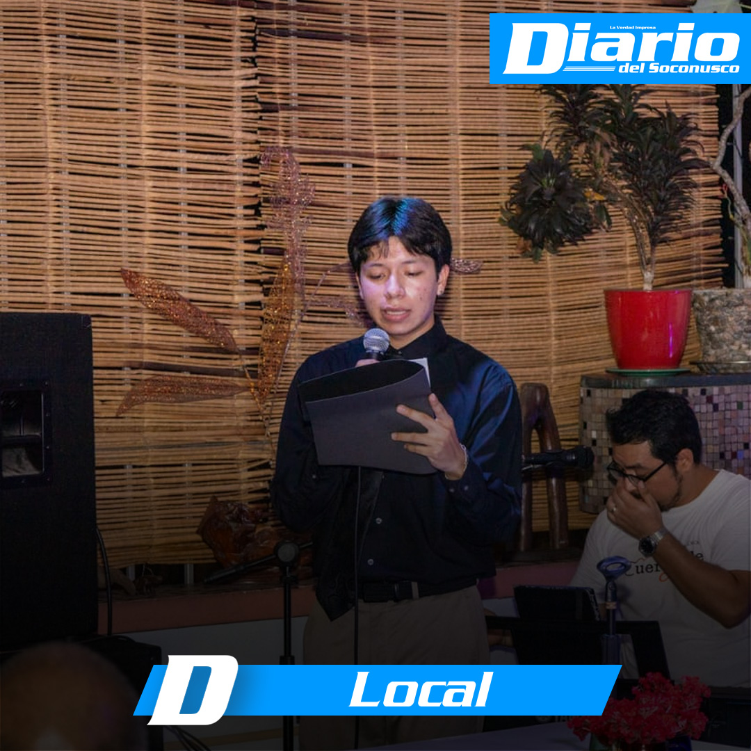 DiarioSoconusco's tweet photo. 🎨🎭✨ Con éxito se realizó el Encuentro Artístico Horizonte Cultural en el Centro Cultural A Puerta Abierta, impulsando la creación artística y la convivencia familiar. || #DiarioDelSoconusco

✍ Jorge Pérez Pólito

📲 https://t.co/Y3AS4mOJvM https://t.co/6lgUcpTm8R