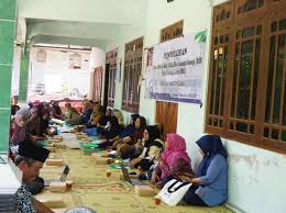 MarioSundanesse's tweet photo. SOSIALISASI STOPAN JABAR DI KAMPUNG KB RANCINGEUS DESA CINANJUNG KEC TANJUNGSARI KAB SUMEDANG

#TELADANKB
#DP3AKBJABAR
#BKKBNJABAR https://t.co/cbxVMk9pXi