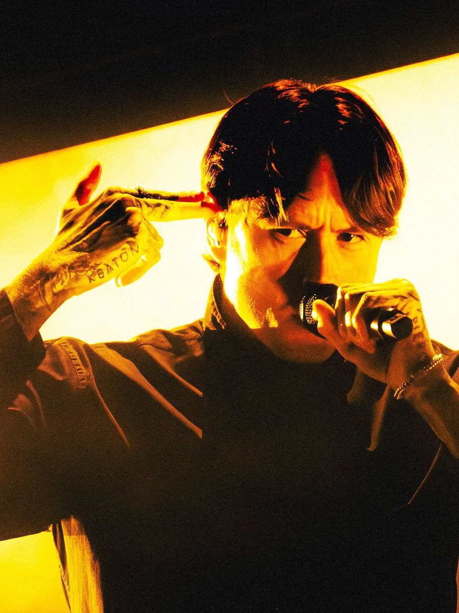 bro this picture is ABSOLUTELY fucking INSANE. 

📸: elinedrs ig