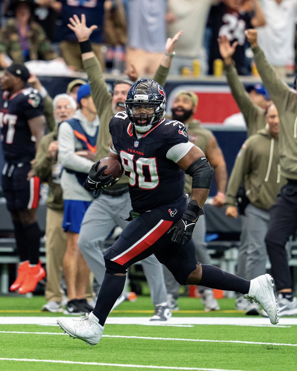 RT RT RT FOR PRO BOWL 🤘
#ProBowlVote + Sheldon Rankins
#ProBowlVote + @Big_Tom72