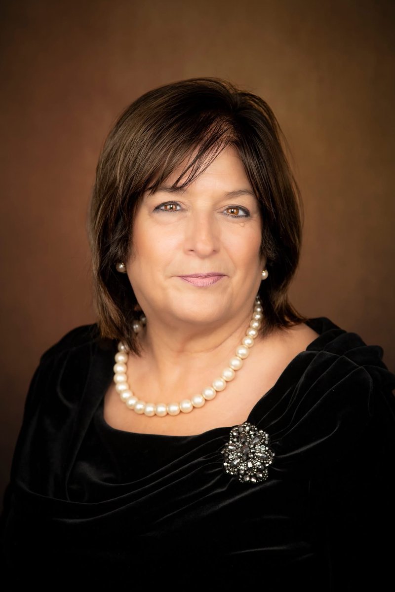 We are thrilled to introduce to you one of our newest Board Advisors, Deborah Johnson! Deborah has built an extensive career across several service fields, with a specific focus and passion for women’s equality, equity, and ensuring women have a seat at the business table.