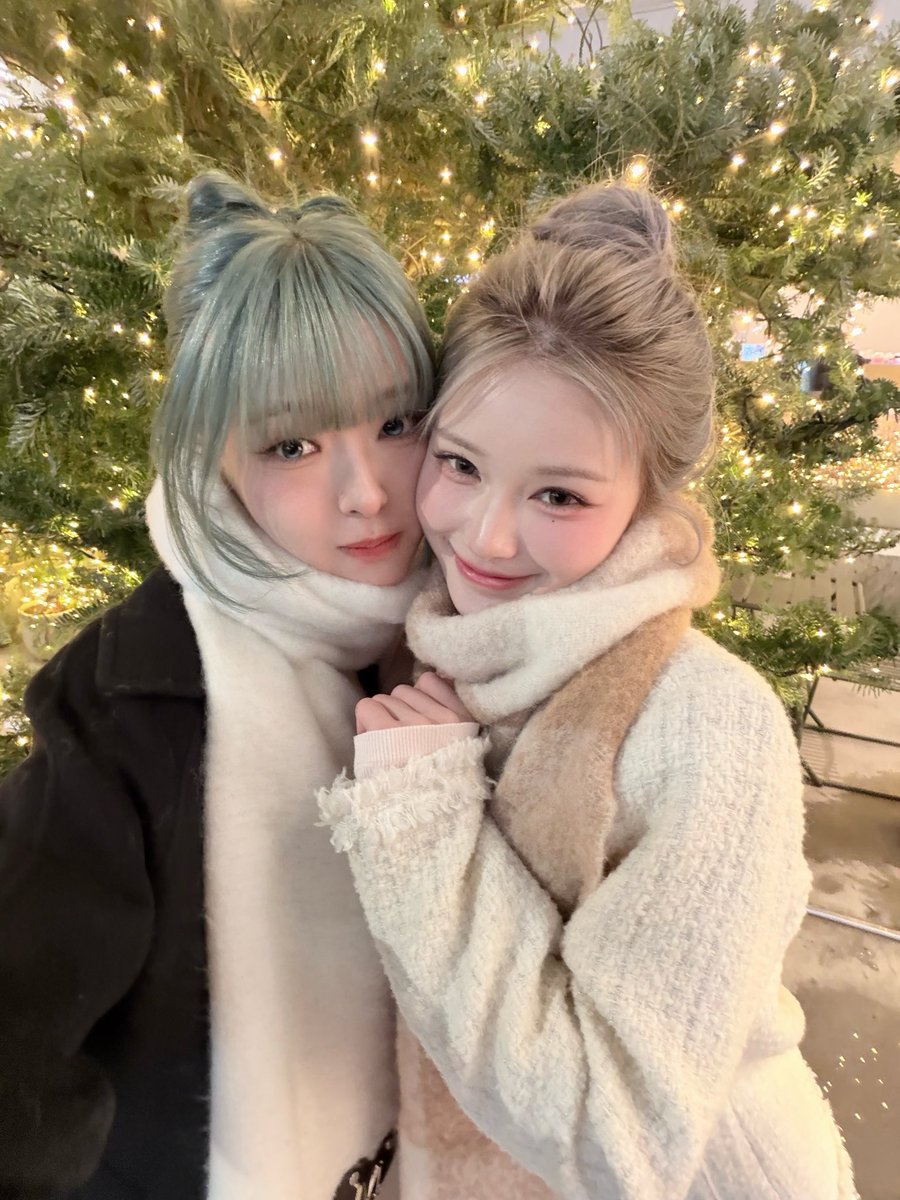 🐇🦈251215 Mayu fromm with Lynn #tripleS #트리플에스 #トリプルS