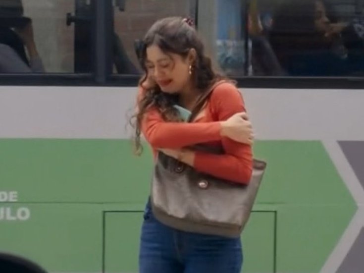 sentindo que o romance entre o paulinho e a gerluce vai começar a ruir pq ela vai mentir muito pra ele sobre o roubo das três graças e eu não tô nem um pouco pronta pra isso