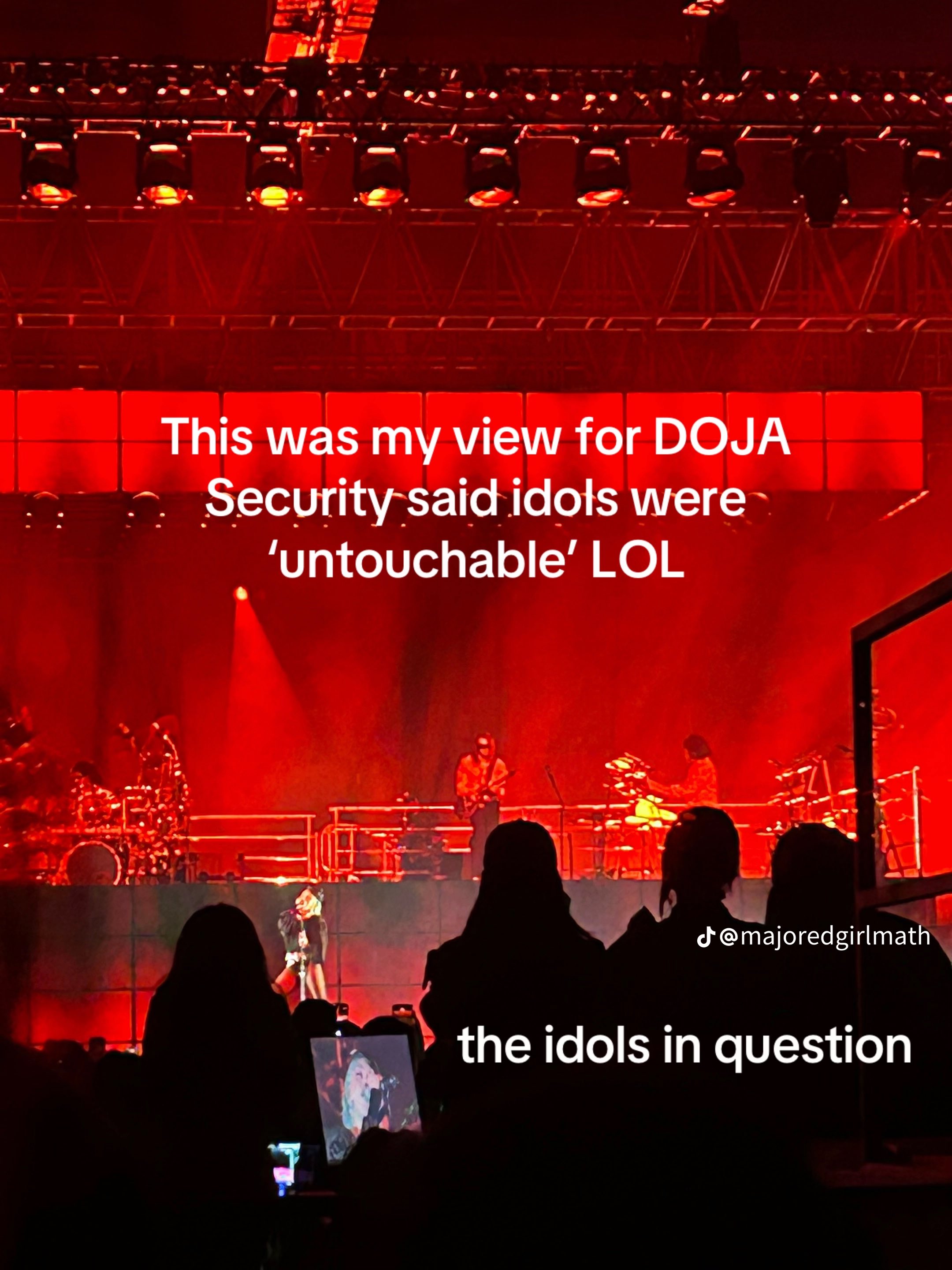 G8QKv7nWsAMo0x7?format=jpg&name=4096x4096