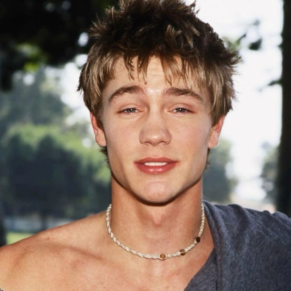 kw211_'s tweet image. white boys dont white boy the way they used to