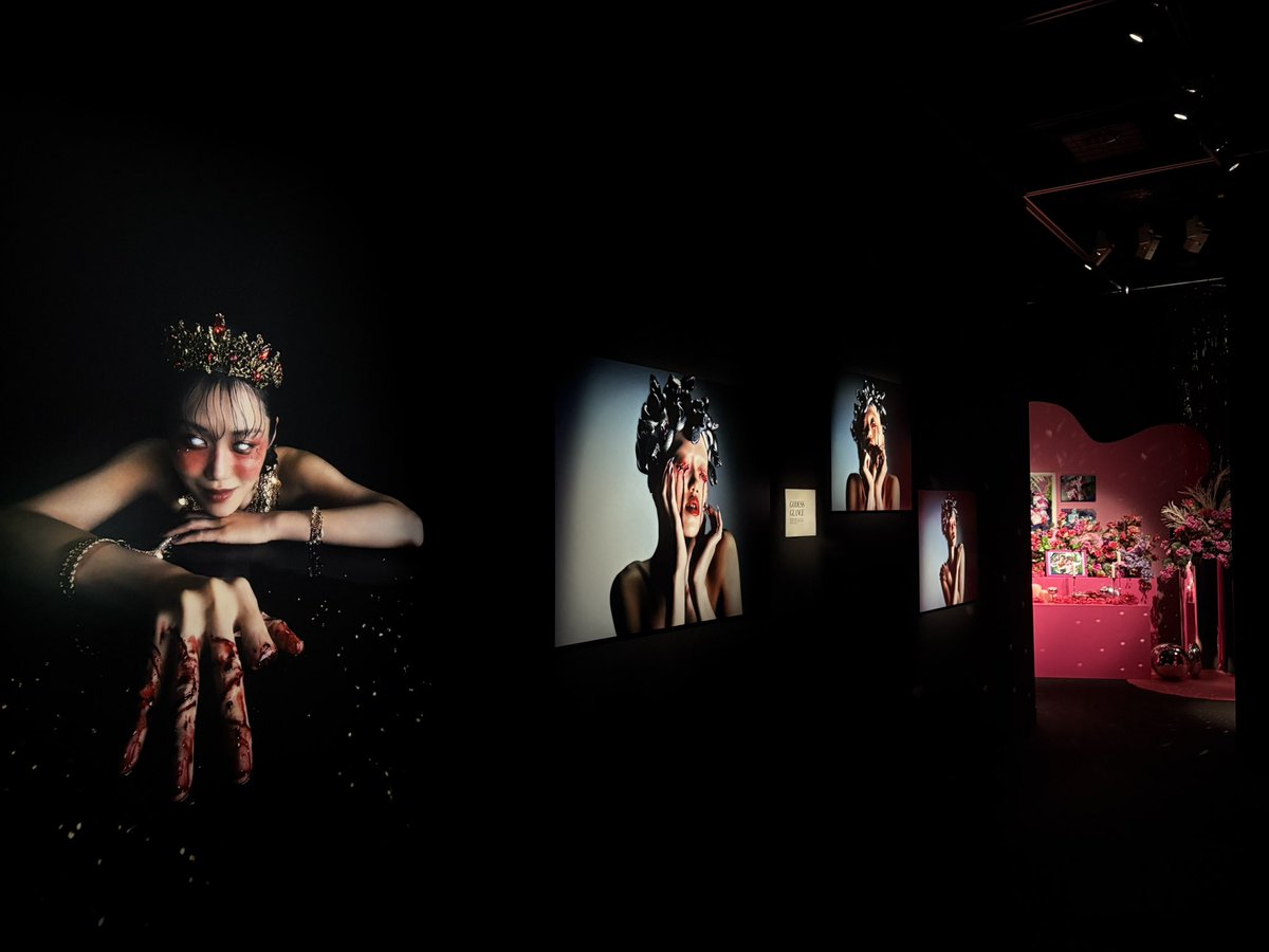 graphgate's tweet image. 本日最終日です！
山口えり花作品展「狂喜的ラブリー」
キヤノンギャラリー Sにて開催中❤️‍🔥
personal.canon.jp/event/photogra…

#GRAPHGATE #Canon