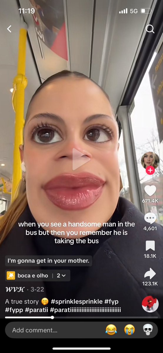 Son_ImSleep's tweet image. This is how women date in one picture