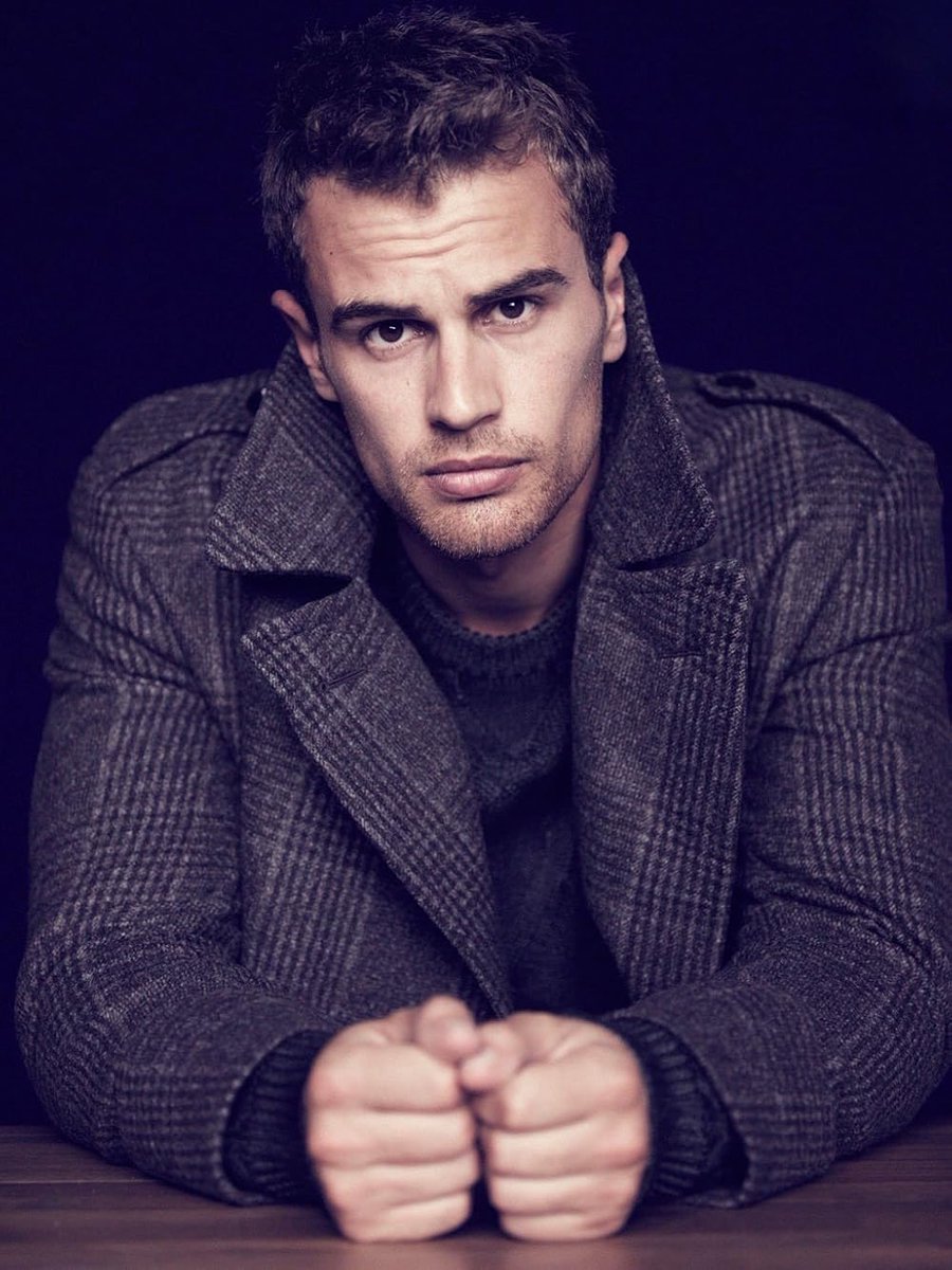 ToonHive's tweet image. Happy 41st birthday to the talented Theo James.