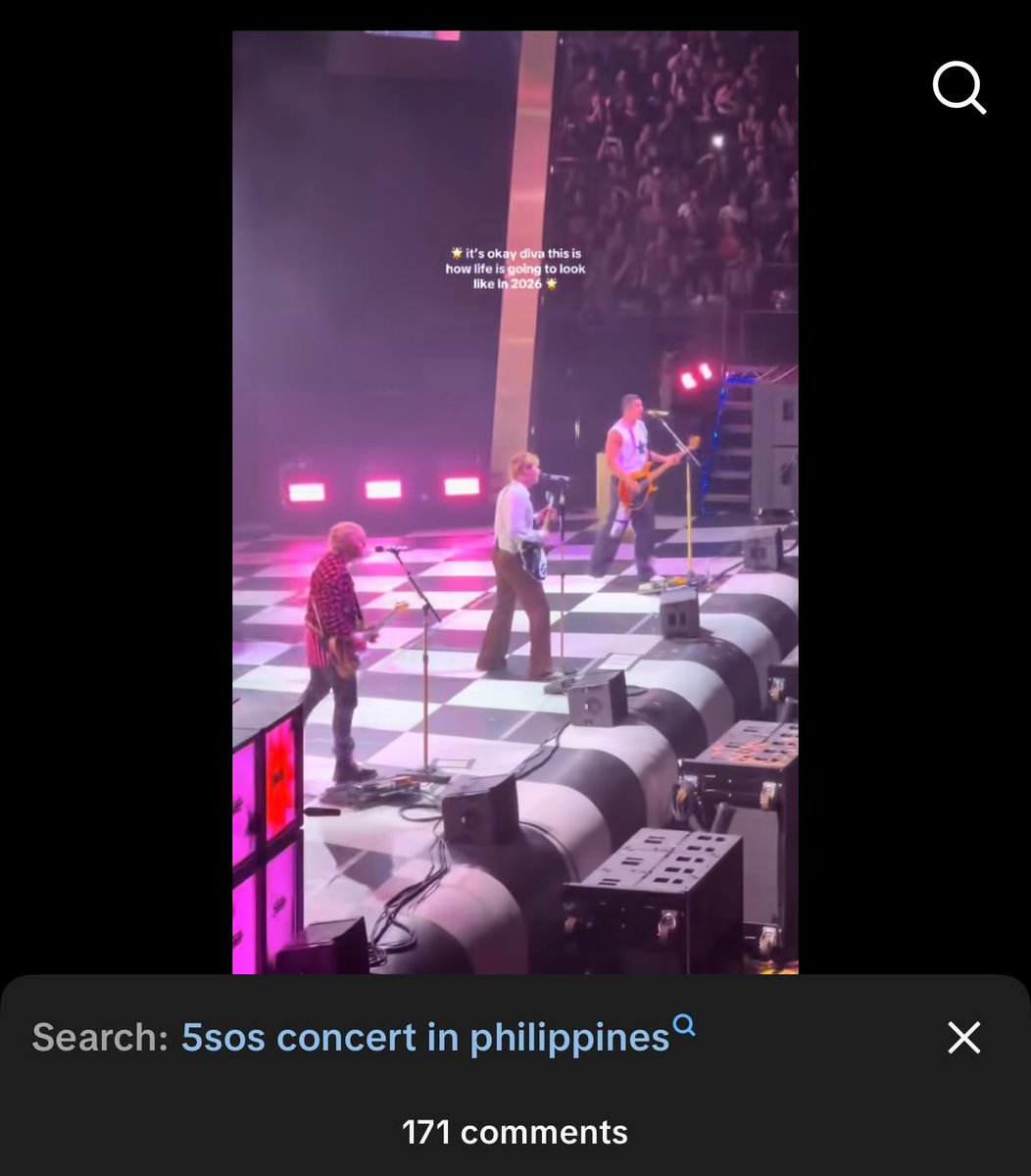 With the search bar “5sos concert in philippines” 🥲 hopefully our life will going to look like this too ✨✨✨