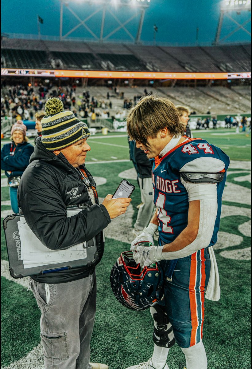 JackOfferdahl's tweet image. So blessed! #AGTG. Perfect 14-0, Colorado State Champs!! Love my DR brothers and Coaches. Humbled to be Selected 1st Team All-State, 3X 1st Team All-Conference, Team Defensive MVP. @drsofferdahl @DakotaRidgeFB @DRidgeCoachB1 @ProStarSports @CoachJoeWoodley @Coach_VasquezAJ