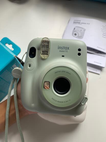 mielemoniloc's tweet photo. wts instax mini 11 bisa co 🍊 750 nego https://t.co/ufqDNs4BGI