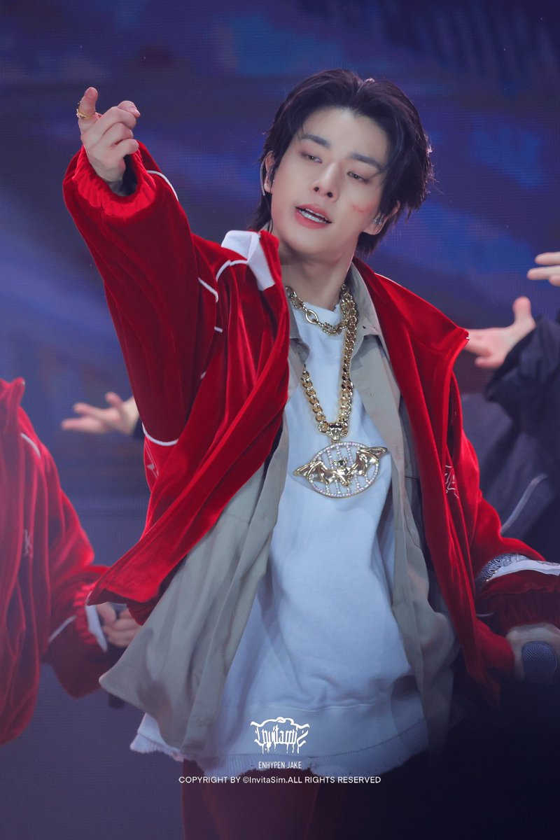 InvitaSim_Jake's tweet image. 251213 KBS
#JAKE #제이크 #심재윤
#ENHYPEN_JAKE
#엔하이픈 #ENHYPEN