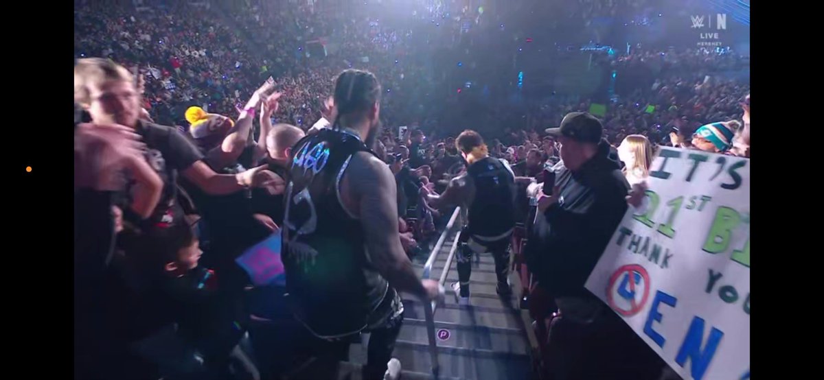RomanMoxFan2010's tweet photo. Jimmy’s jersey saying Uso 42…

What does that mean?? 👀👀👀👀 https://t.co/wYR8EUVB5c