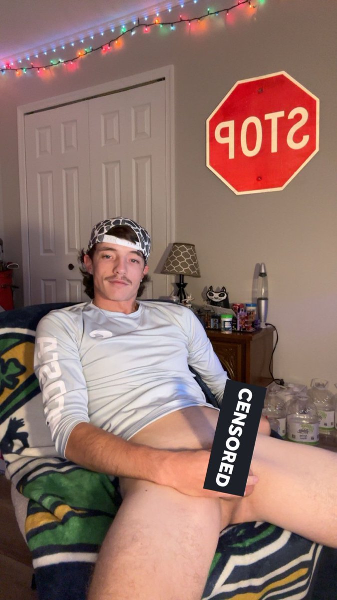 I know Santa is coming but imagine sitting on my lap! 

onlyfans.com/aa_25_aa

#onlyfans #of #horny #bwc #dick