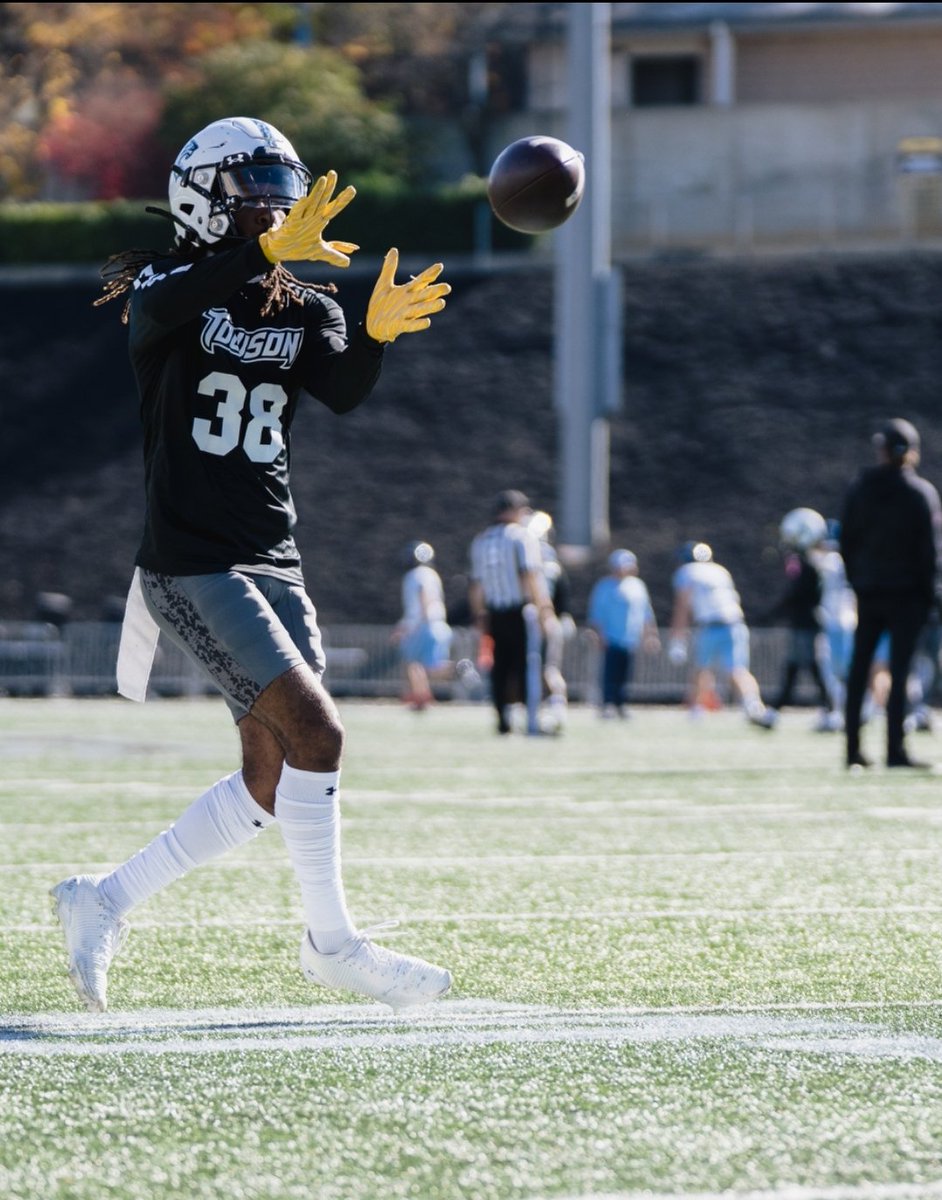 JareelCalhoun's tweet image. I will be officially entering the transfer portal w/ 4 yrs of eligibility. Thankful for where I've been. Focused on where I'm going. Ready to work &amp;amp; contribute 
 3 ⭐️WR 5'10" 170lbs  @TransferPortal @CollegeFBPortal @Redshirt_Portal