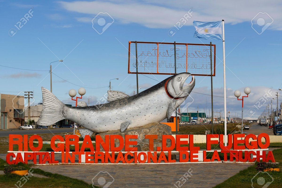 🐟🇦🇷✅️ARGENTINA AVANZA| EN TIERRA DEL FUEGO SE APROBÓ LA CRÍA DE TRUCHAS Y SALMONES.

La Legislatura de Tierra del Fuego modifica la ley 1.355 que prohíbe la salmonicultura, permitiendo la acuicultura en aguas fueguinas, salvo en el canal Beagle.

GRAN TRABAJO DE @agustcot