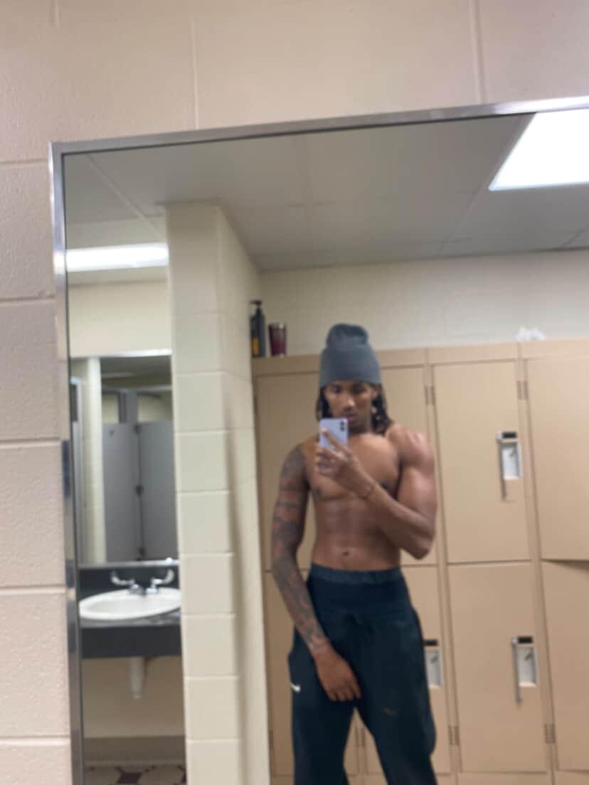 Greg “Dj” James 6’4 195lb TRANSFER ATHLETE tweet media