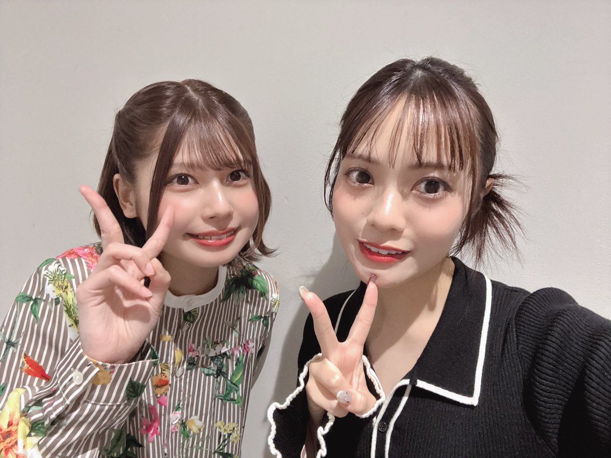 【9/30までの限定価格】宮田愛萌 HMV限定 グッズ 5点セット 宮田愛萌1st写真集『Lilas』 宮田愛萌／花盛友里 | 幻冬舎