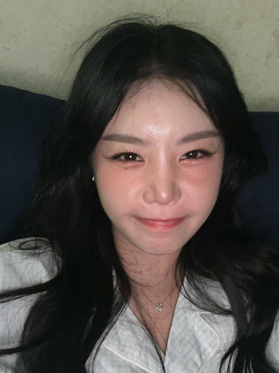 soojinlatam's tweet photo. 🍒 SOOJIN [ FROMM ] UPDATE
25.12.15

#SOOJIN #수진 https://t.co/NovUHV2zRH