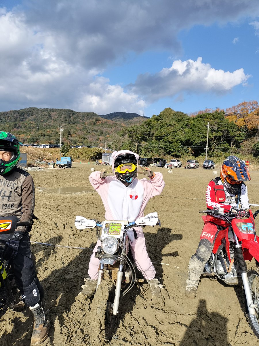 白狐 やぐっちゃん (@byakkobyakko) / Posts / X