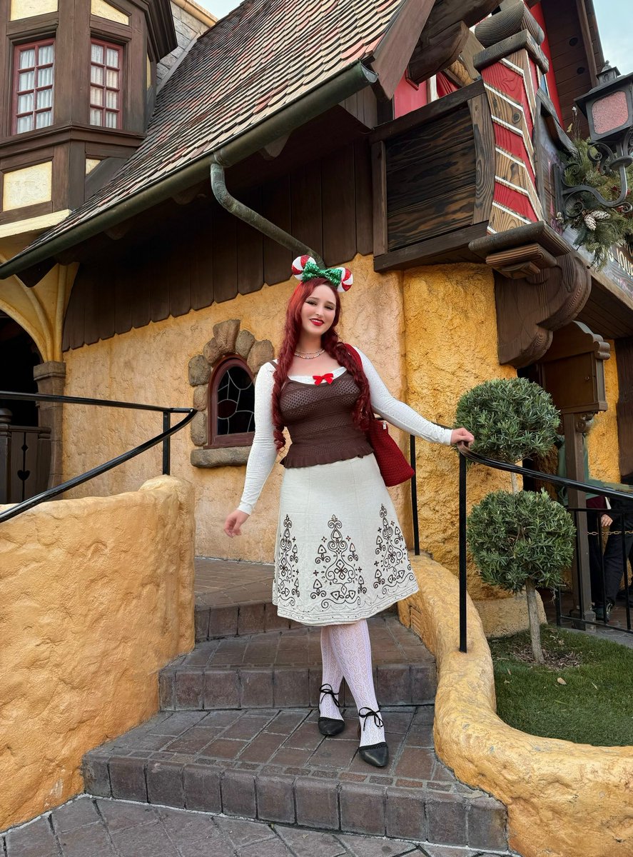 Alexandria the Red tweet media