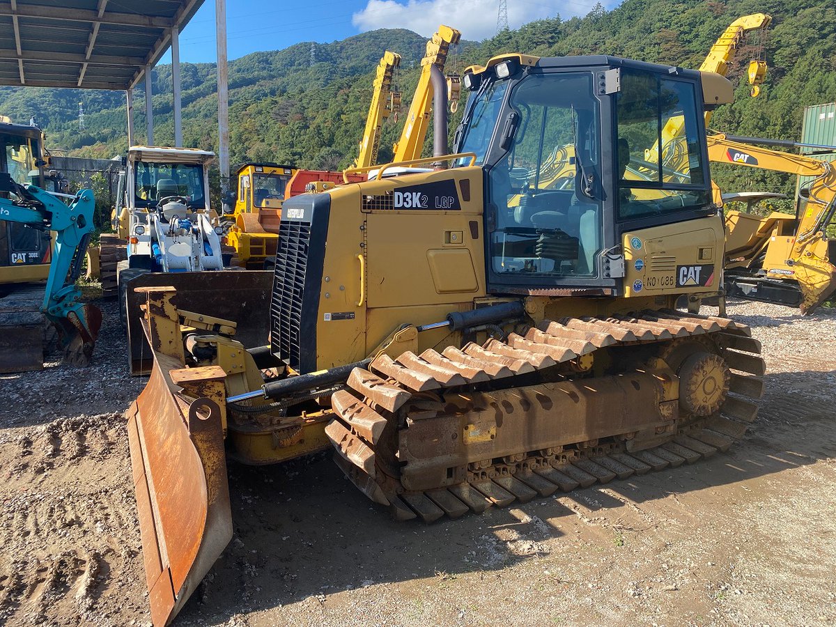 r_engineering2's tweet photo. おはようございます!
株式会社Rエンジニアリングトレーディングです。
【販売中の重機紹介】
CAT D3K2
2013年式/3,578hr
写真・詳細はこちらから👇
https://t.co/8sjqV6rOlZ
ご質問はコメント・DMでお気軽に💬
#重機 #中古重機 #中古建機 #ブルドーザー #CAT #キャタピラー #D3K2 #caterpillar #建設機械 #heavymachinery #栃木県 #那須塩原市