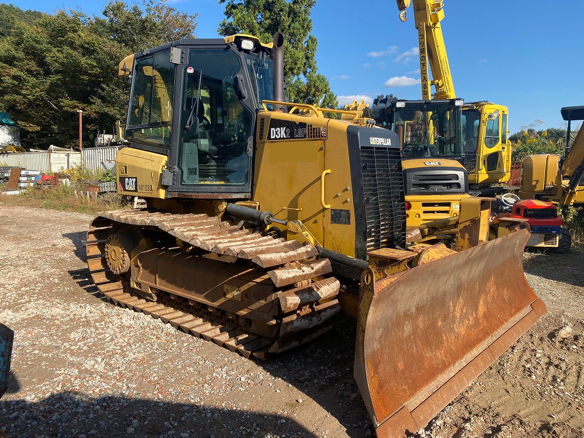r_engineering2's tweet photo. おはようございます!
株式会社Rエンジニアリングトレーディングです。
【販売中の重機紹介】
CAT D3K2
2013年式/3,578hr
写真・詳細はこちらから👇
https://t.co/8sjqV6rOlZ
ご質問はコメント・DMでお気軽に💬
#重機 #中古重機 #中古建機 #ブルドーザー #CAT #キャタピラー #D3K2 #caterpillar #建設機械 #heavymachinery #栃木県 #那須塩原市