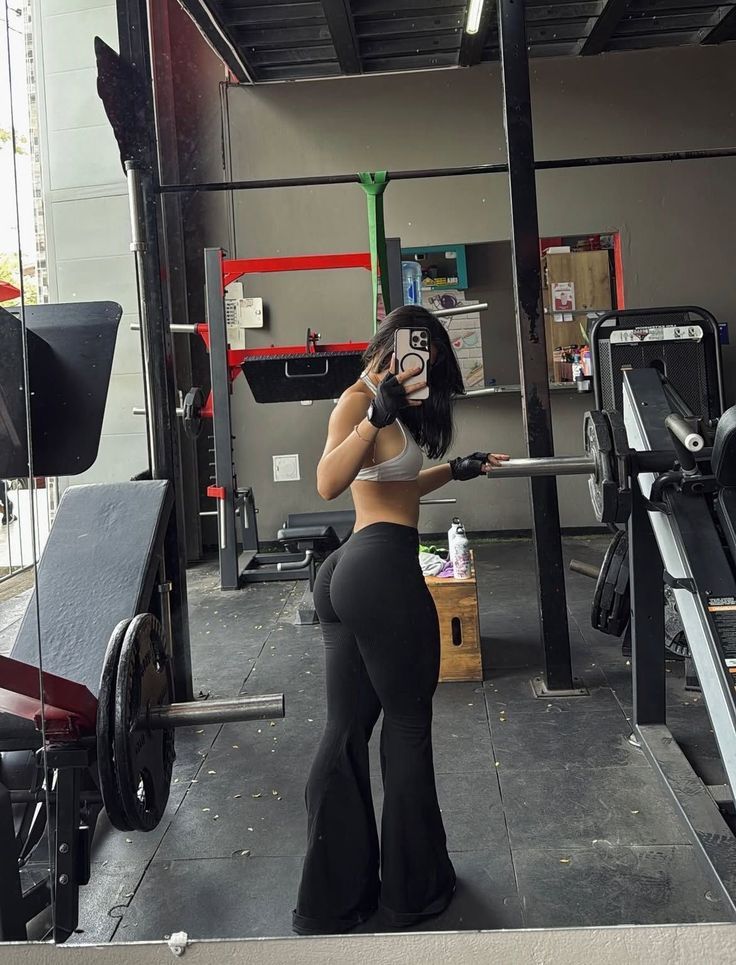 cieannz's tweet photo. #gym #gymgirlie #gymgirl #gymfit #gymwear #Trending #viral #xyaa https://t.co/jgCjwjgoDm