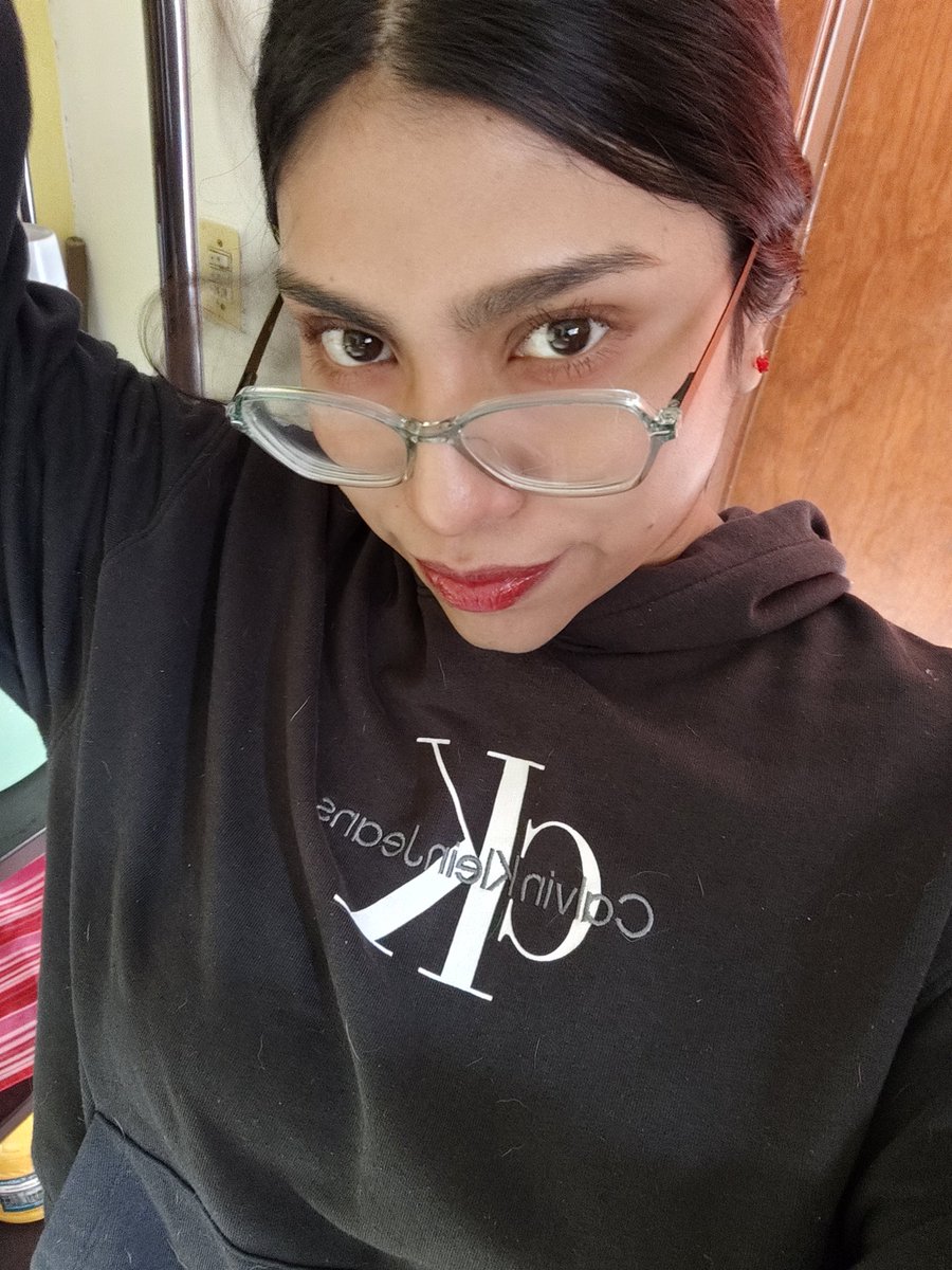 TrinityMony's tweet image. Beg