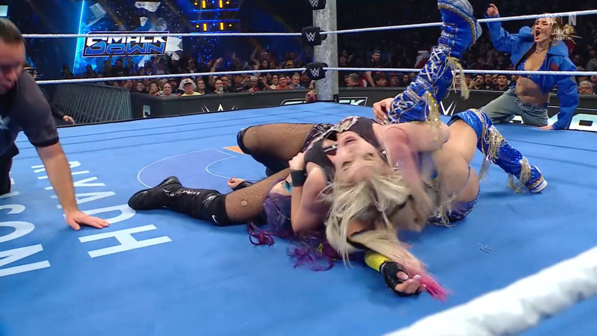 AlexaDaGOAT's tweet image. How the hell do Rhea and Iyo get a tag title match instead of Alexa and Charlotte when both Alexa and Iyo pinned Kairi???? Alexa Bliss literally pinned Kairi first too.